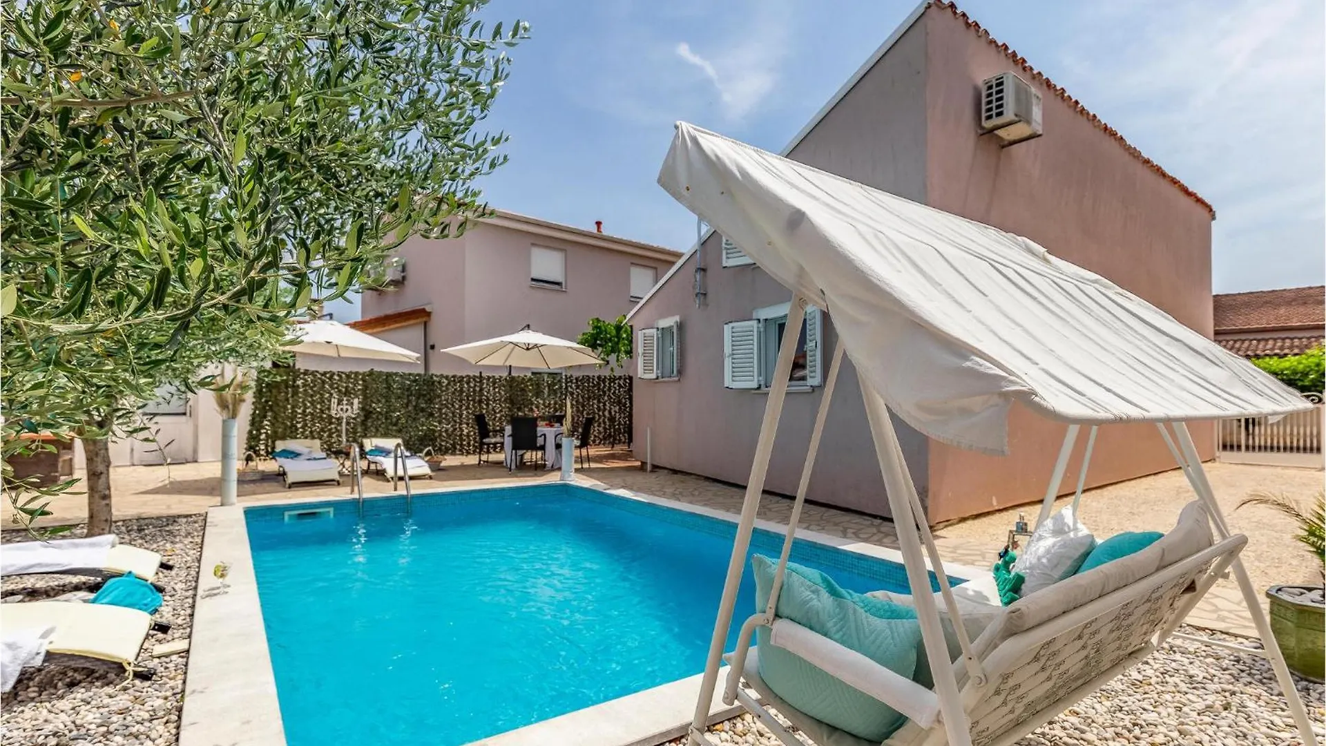 2 Bedroom Stunning Home In Šišan Dom wakacyjny
