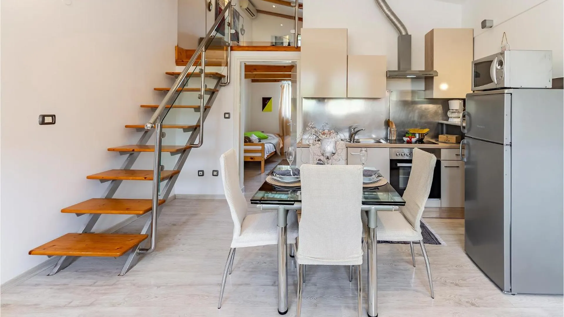 2 Bedroom Stunning Home In Sisan Holiday home